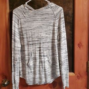 Lightweight hoodie sweater